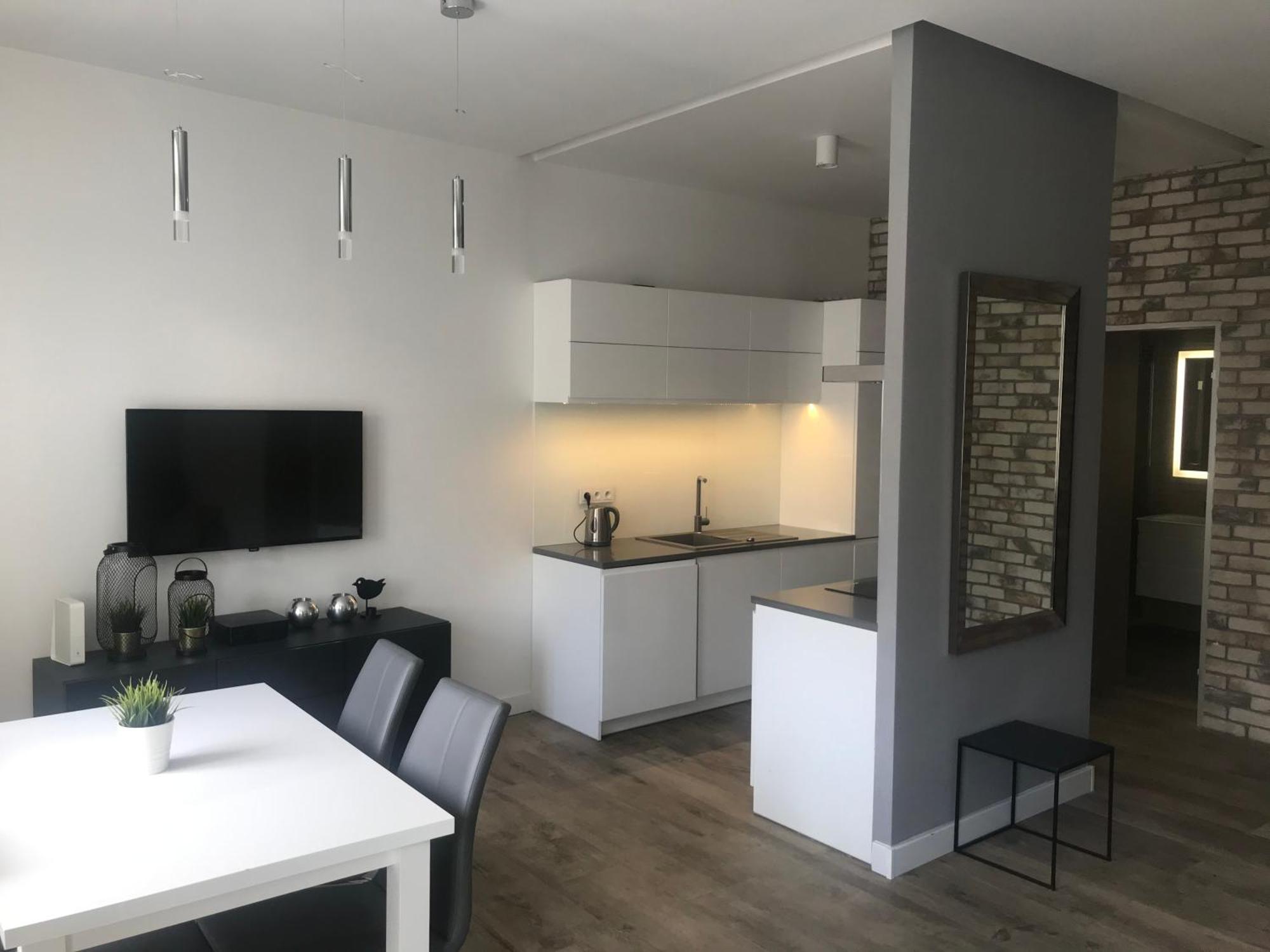 Nowy Swiat 60 - 170 M Do Metra - Prywatne Mieszkanie W Centrum Warszawy - Better Rental Varsó Kültér fotó